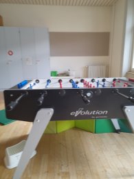 Fotogalerie Tagesschule - Töggelä, im Neumatt und im Dorf möglich.